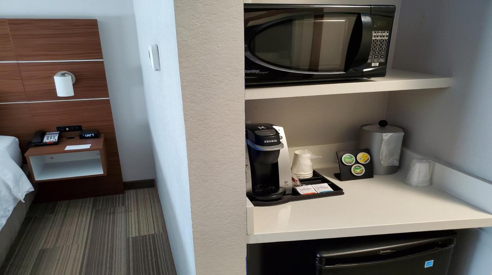 Express & By Ihg Hotel