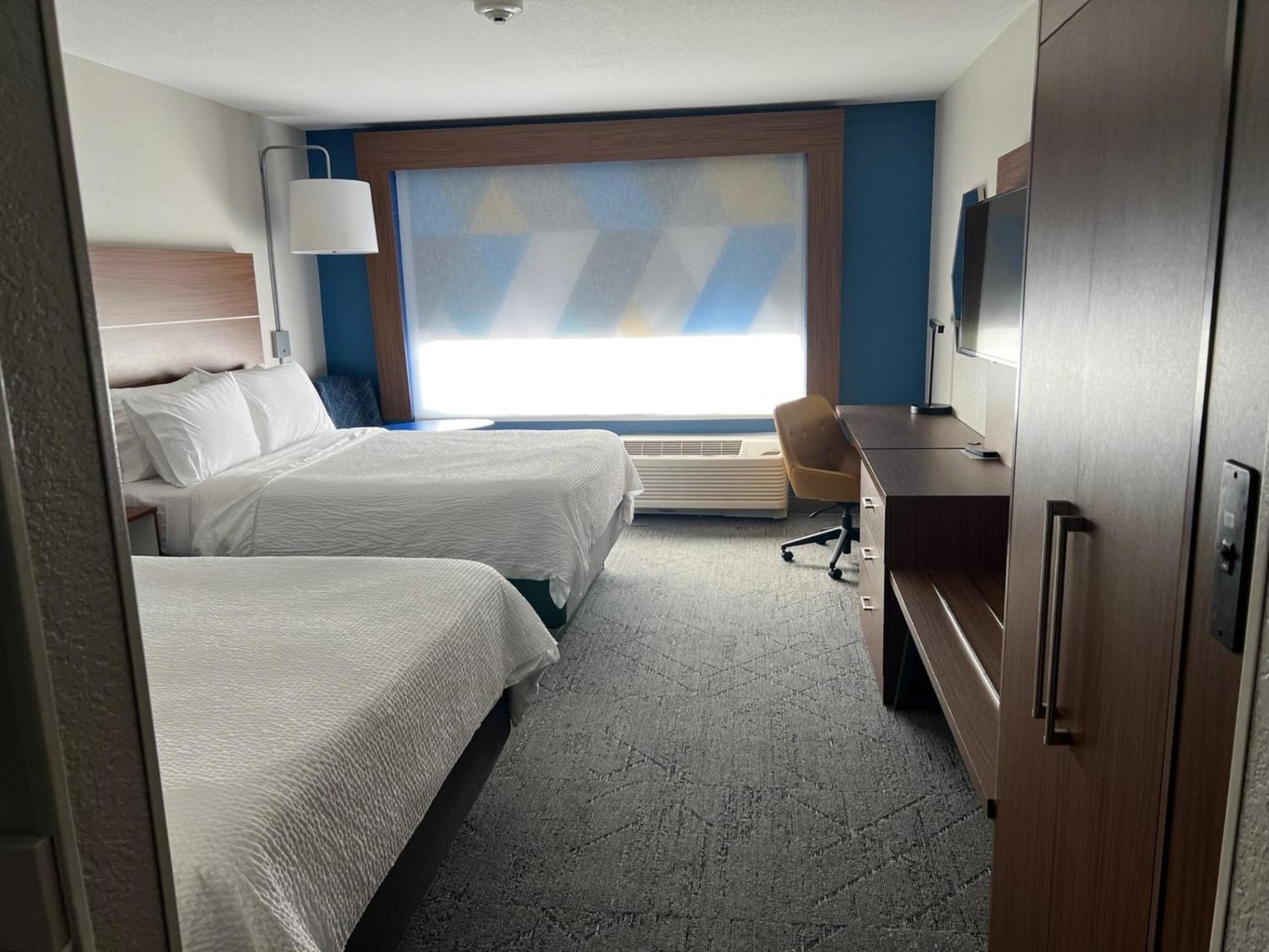 Express & By Ihg Hotel