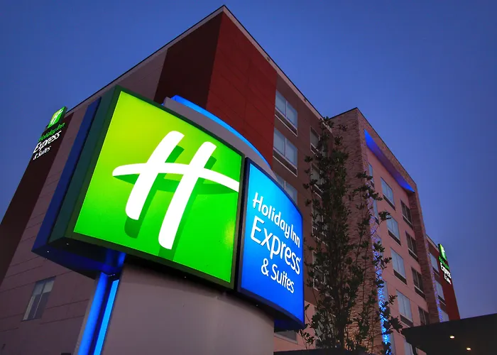 Holiday Inn Express & Suites Moore By Ihg