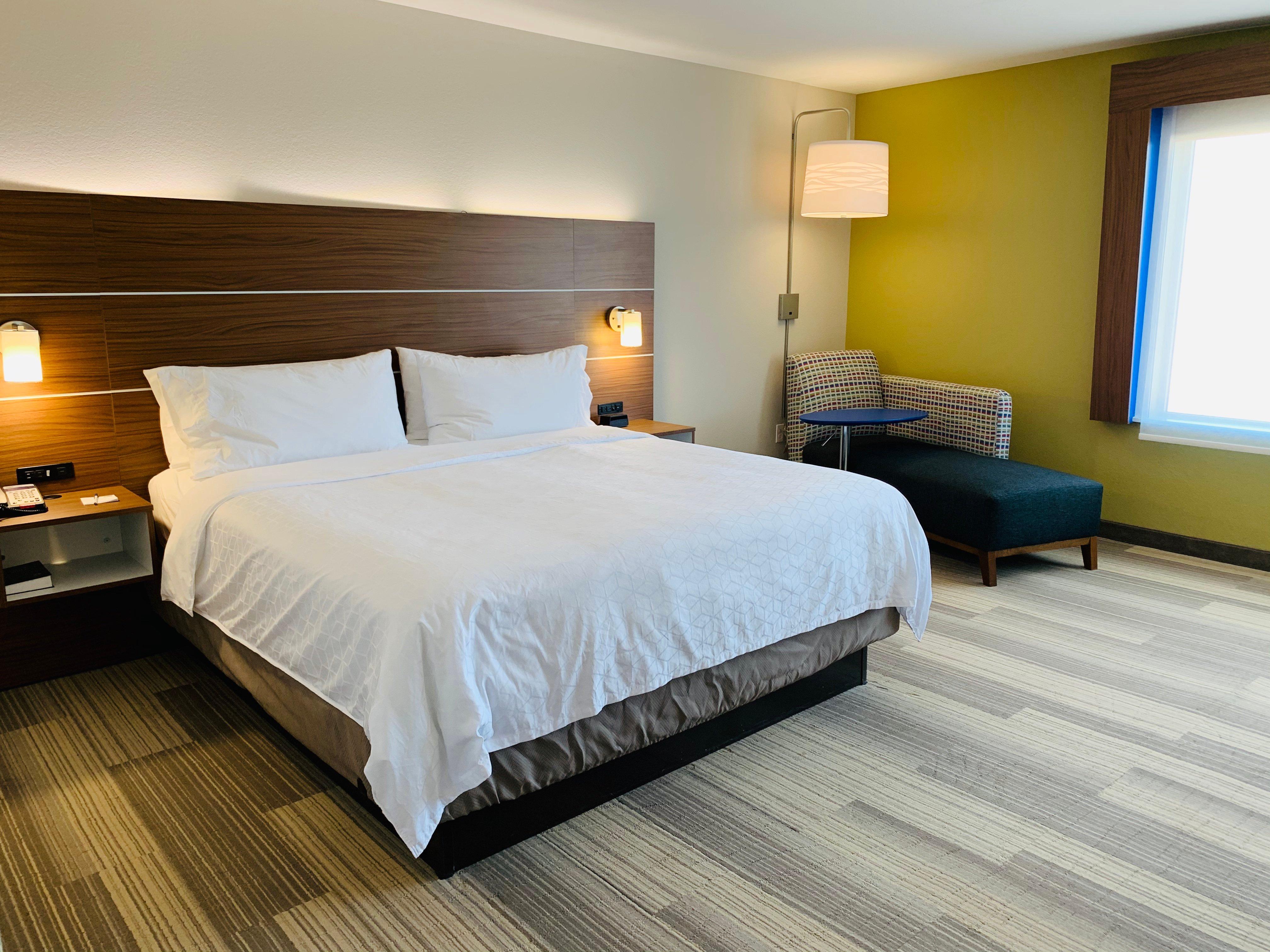 Hotel Express & By Ihg 2*