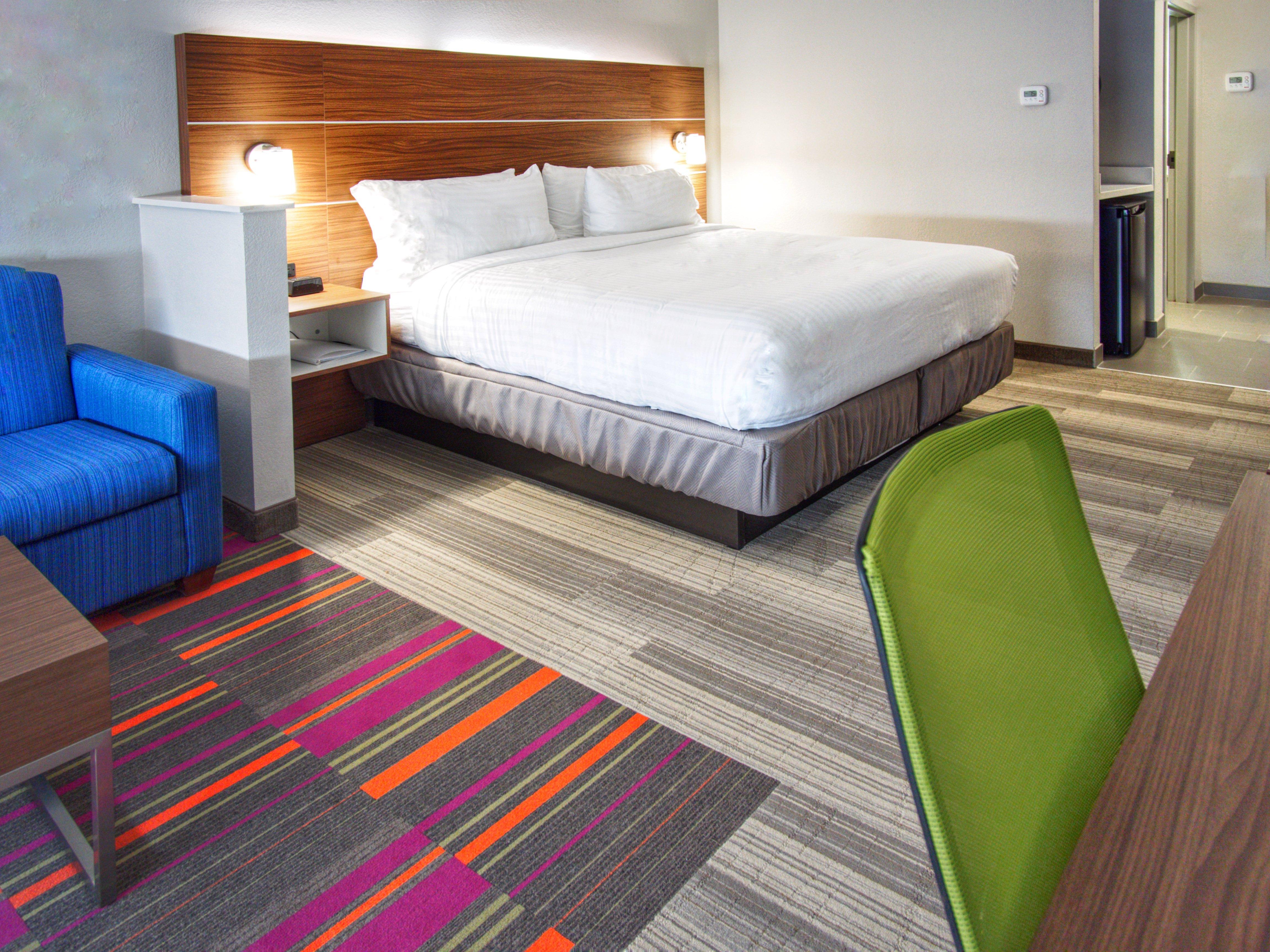 Holiday Express & By Ihg Hotel Moore