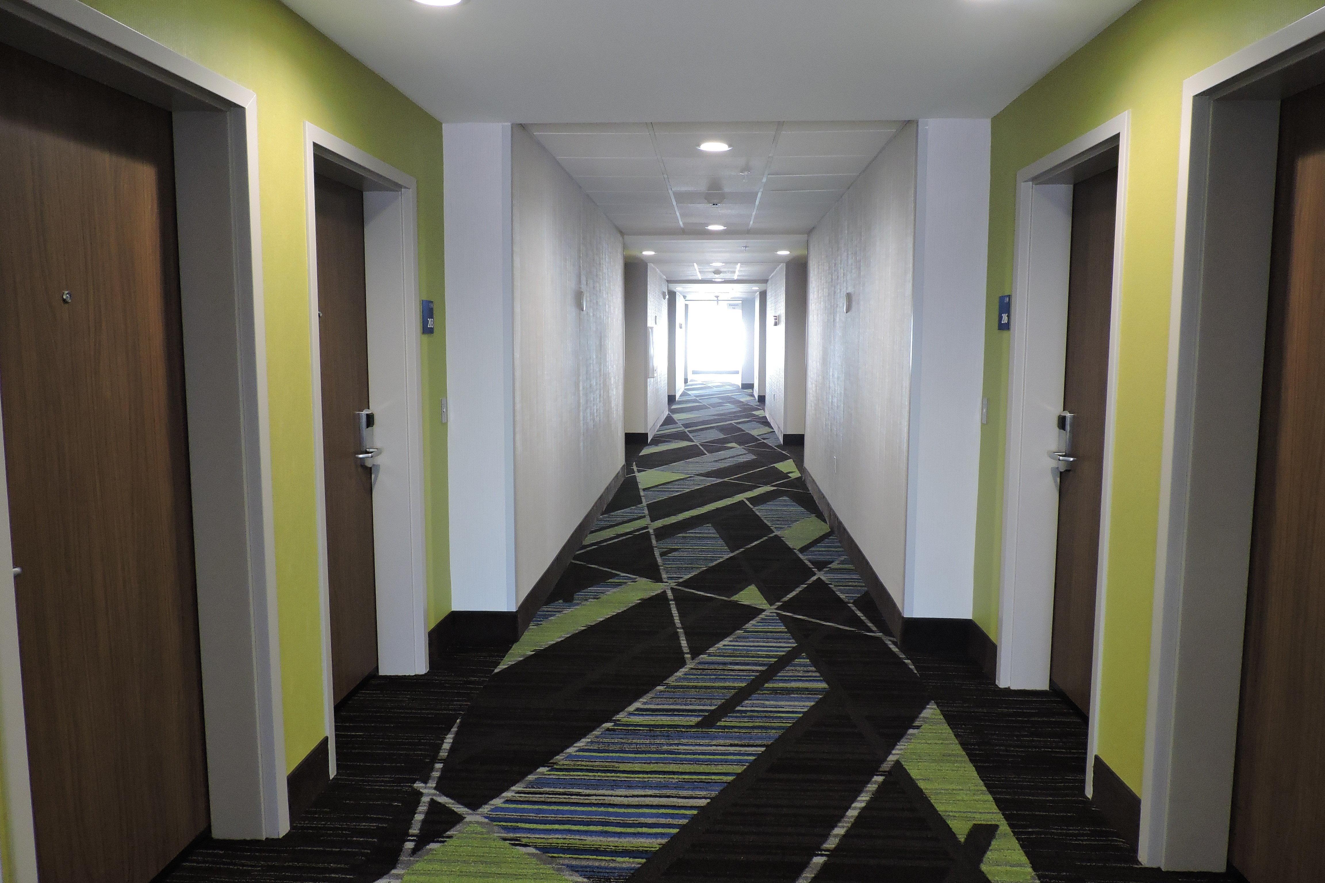 Express & By Ihg Hotel Moore