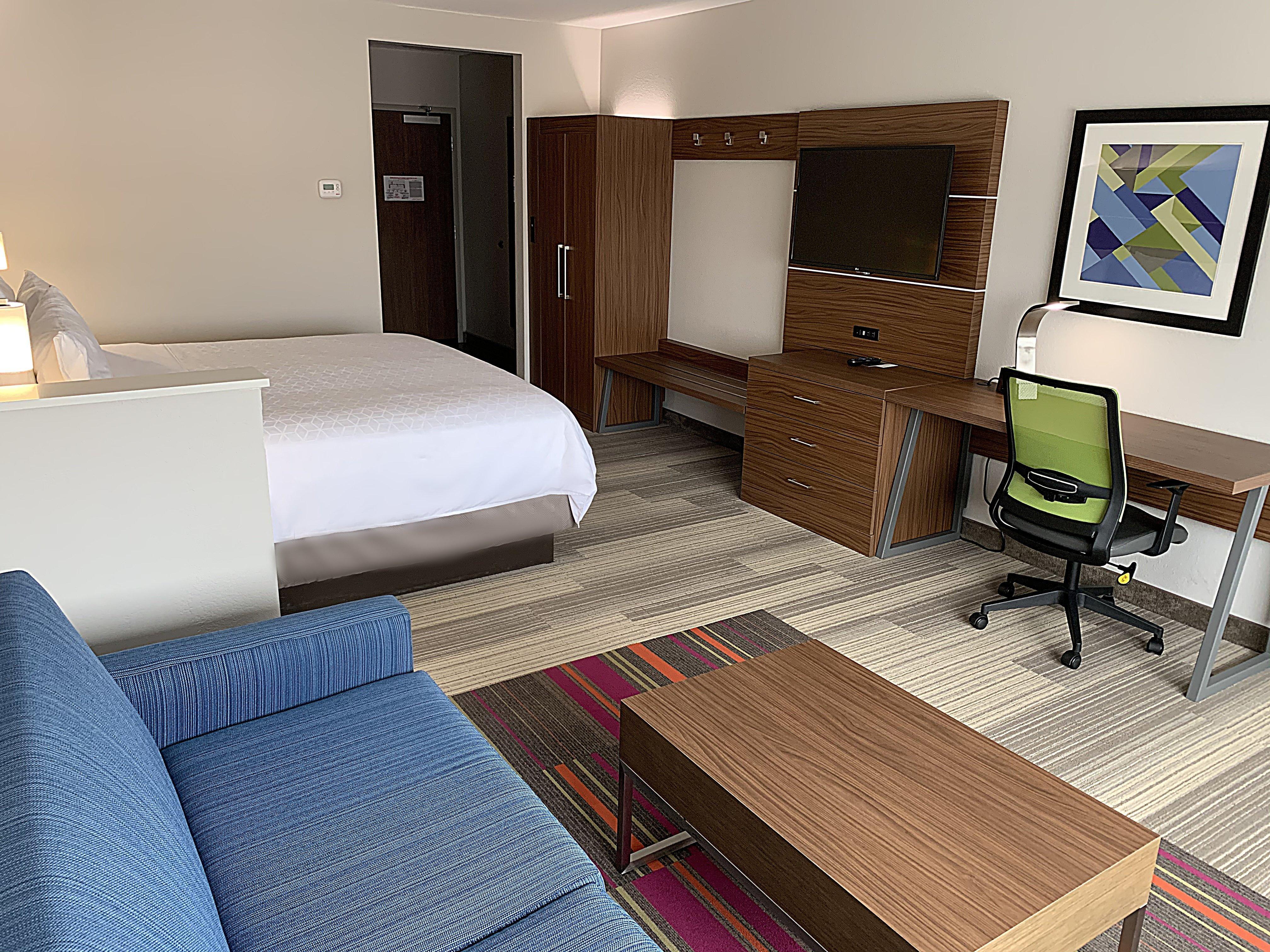 Hotel Holiday Express & By Ihg Moore